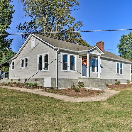 Six Waterpots Cottage In Blue Ridge Mtns! Lenoir Exterior photo