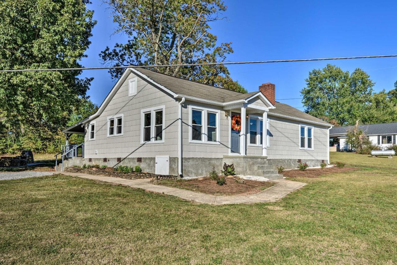 Six Waterpots Cottage In Blue Ridge Mtns! Lenoir Exterior photo