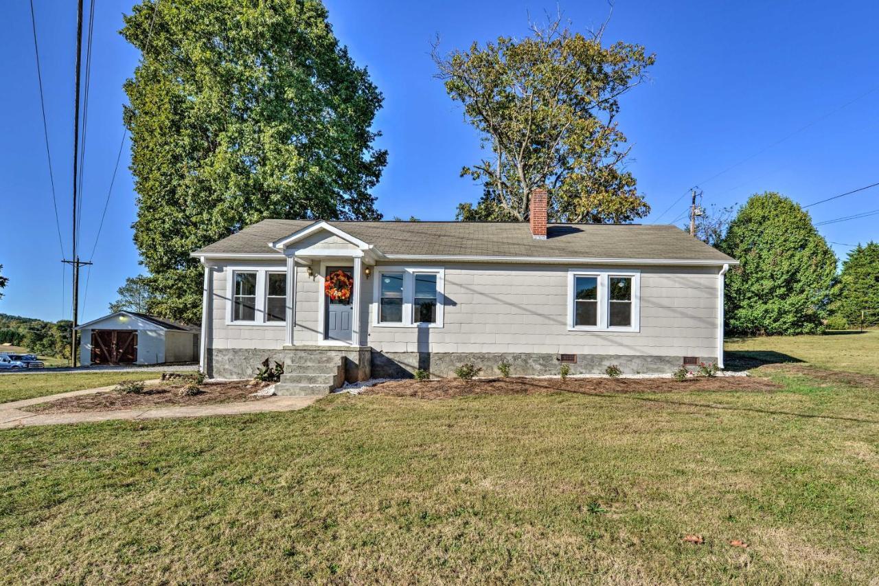 Six Waterpots Cottage In Blue Ridge Mtns! Lenoir Exterior photo